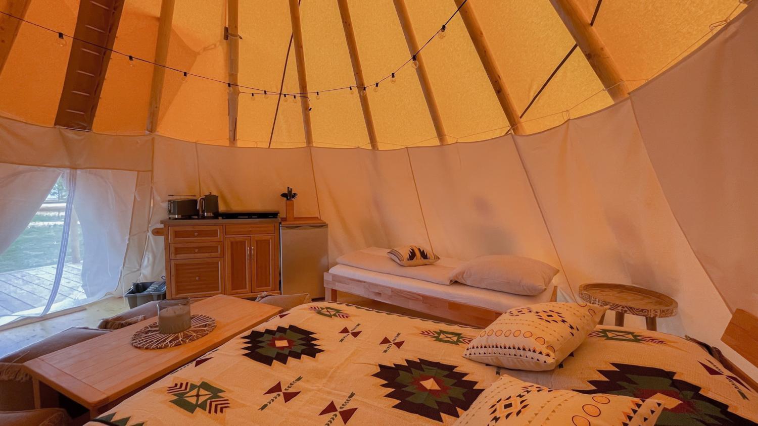Tipi Illinois Apartment Falkenberg/Elster Luaran gambar